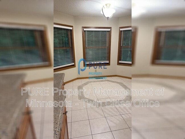 Building Photo - 30110 107th Ave N