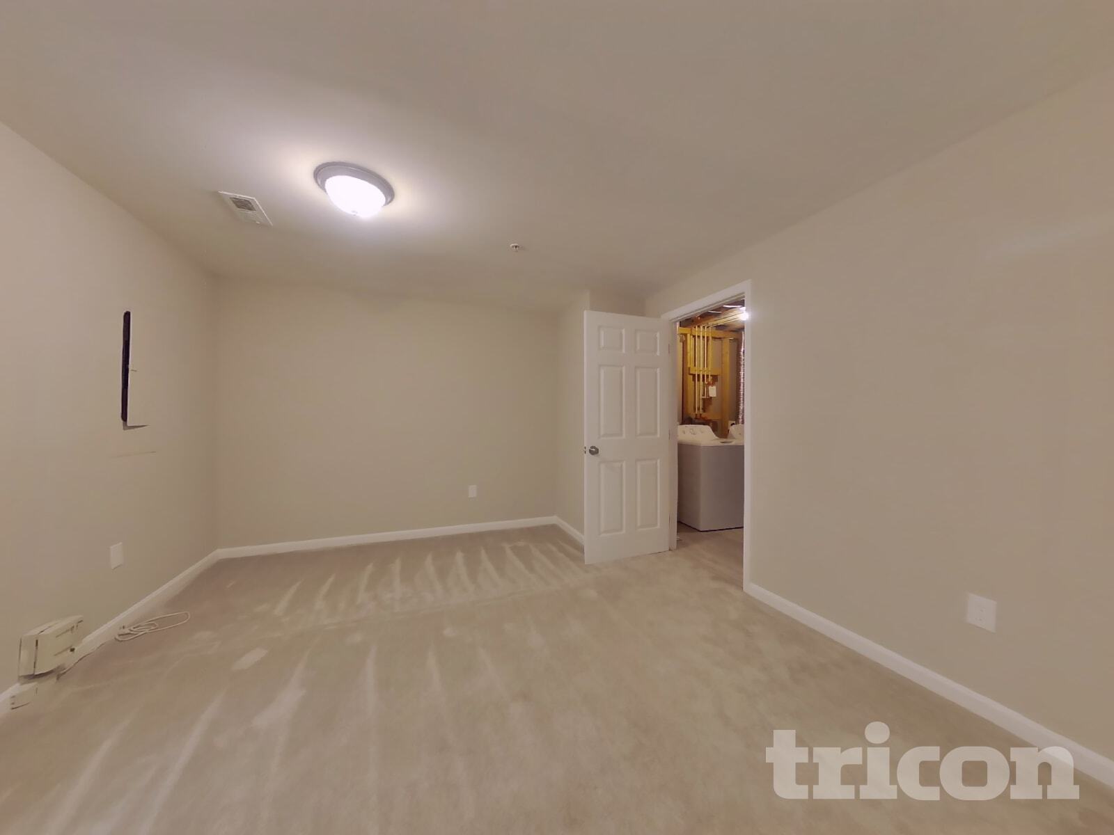 Building Photo - 11012 Mary Digges Pl