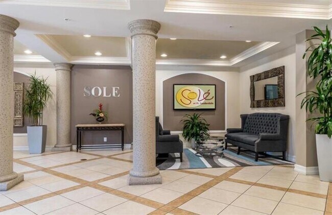 Building Photo - 533 NE 3rd Ave