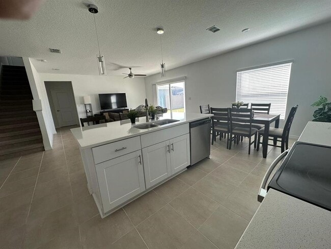Building Photo - 5656 Costa Blanca Wy