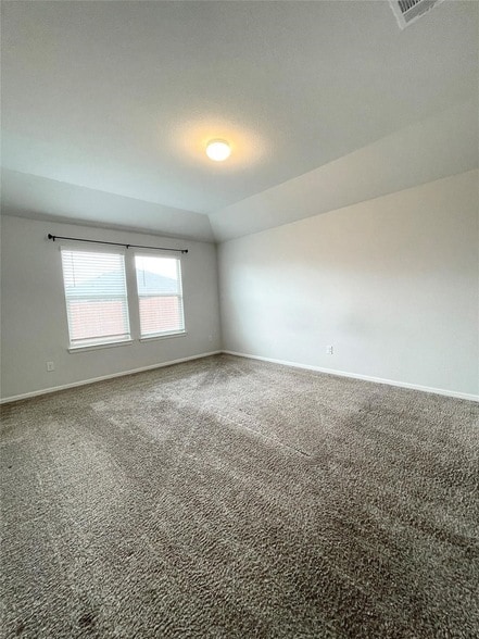 Building Photo - 8921 Eagles Landing Dr