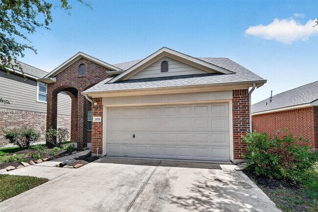 Building Photo - 26738 Henson Falls Dr