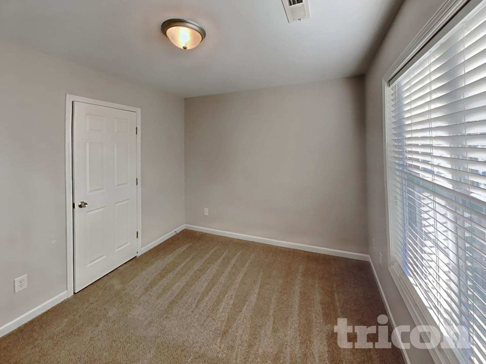 Building Photo - 5121 Benjamin Ct