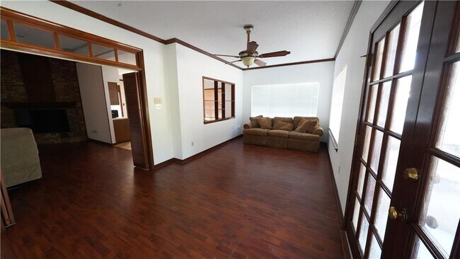 Building Photo - 155 Villere Dr