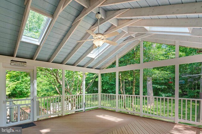 Building Photo - 3689 N Carolina Ave