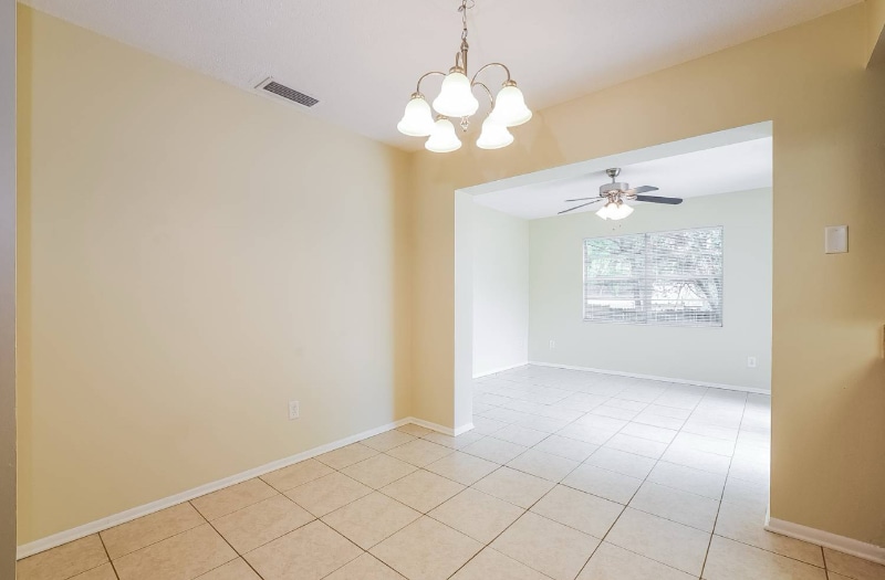 Building Photo - 521 Sunrise Dr