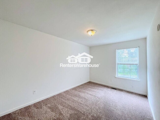 Building Photo - 5623 Rivermill Cir