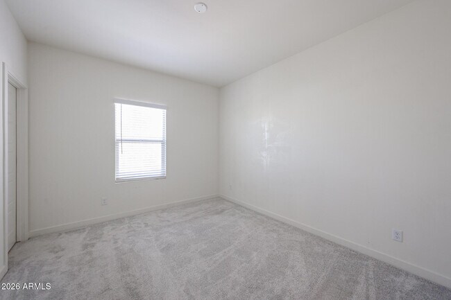 Building Photo - 2236 W Laurie Ln