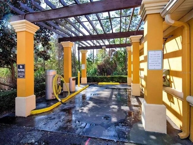 Building Photo - 8836 Villa View Cir