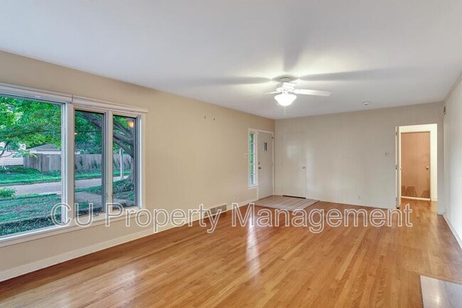 Building Photo - 202 W Indiana Ave