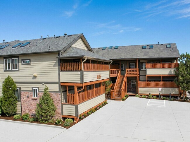 Building Photo - 4567 Morrison Rd