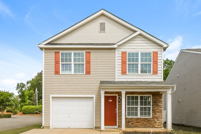 Building Photo - 1624 Eastway Dr