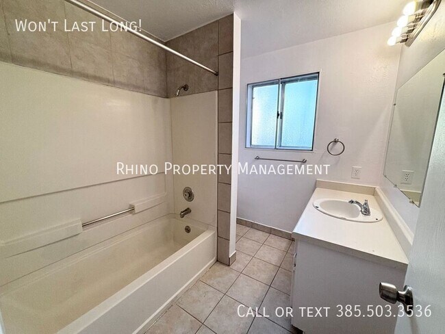 Building Photo - 463 N 1465 W