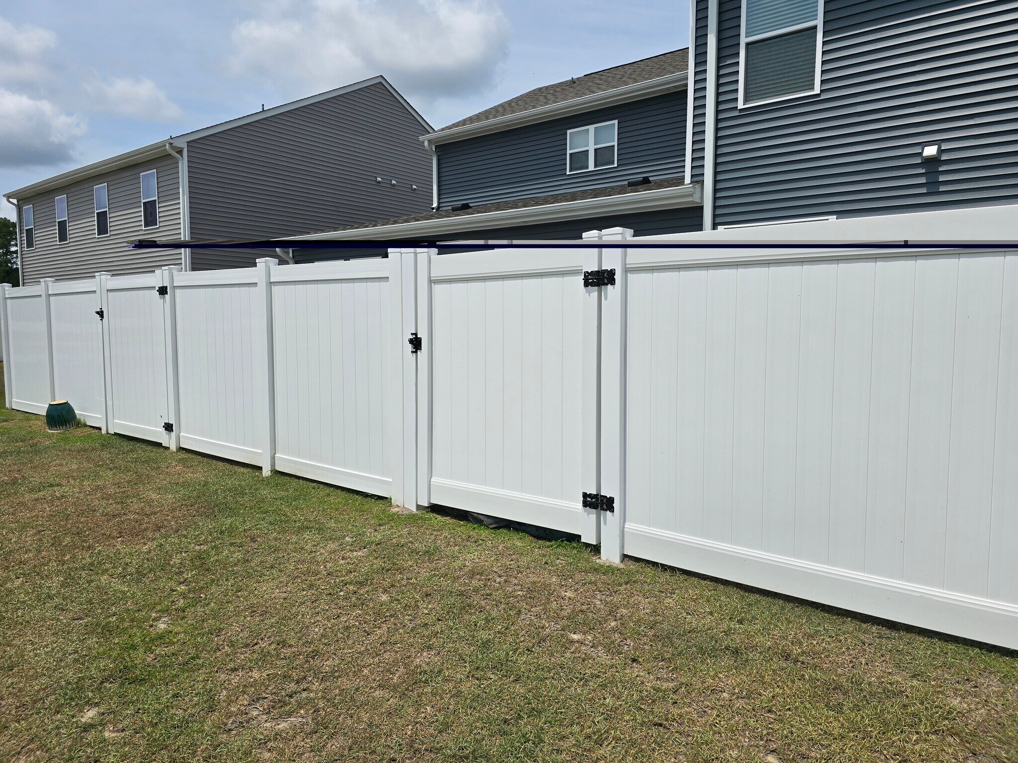 Rear Fencing - 4174 High Glen Dr