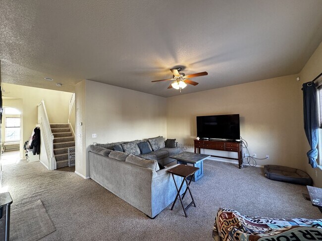 Building Photo - Gorgeous 4 Bedroom House in Falcon