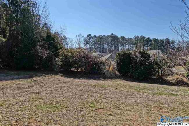 Building Photo - 106 NW Wittington Ln