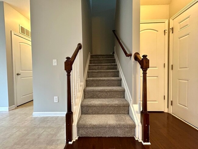 Building Photo - 10573 Bunclody Dr