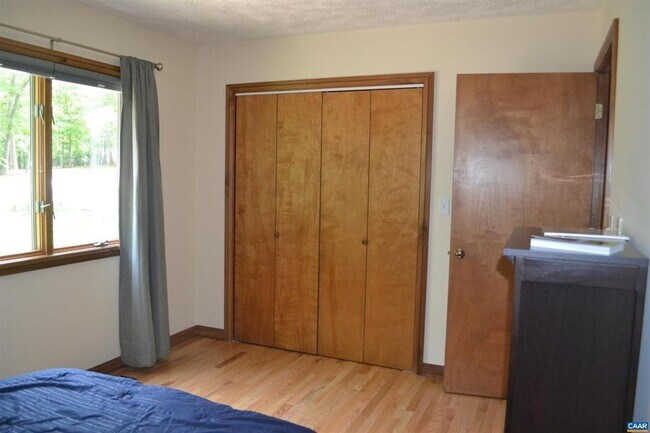 Building Photo - Furnished Golf Course Rental