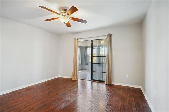 Building Photo - 111 Oakmont Dr
