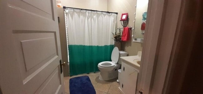 Building Photo - Prospect Lower house