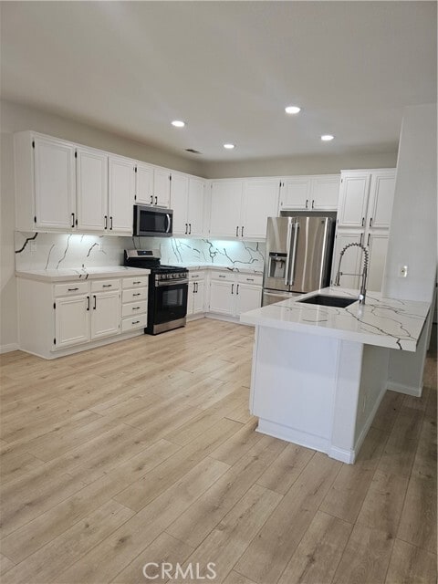 Building Photo - 4206 Vahan Ct