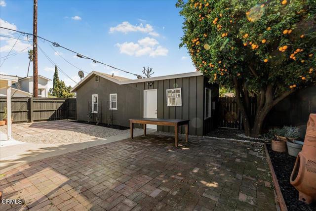 Building Photo - 13902 Calvert St