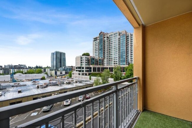 Building Photo - 1 bedroom in Bellevue WA 98004