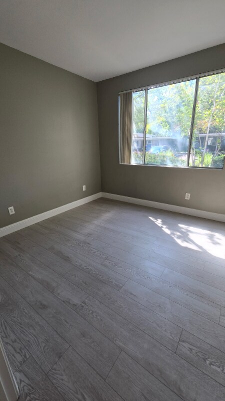 Building Photo - 701 Gibson Dr