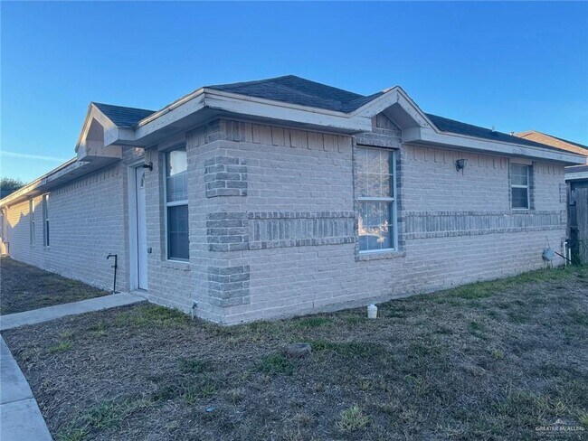 Primary Photo - 9 Nassau St