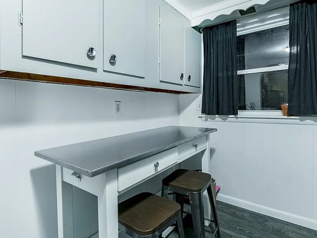 Building Photo - Updated 4 Bed 2 Bath Townhouse in Lancaster City!