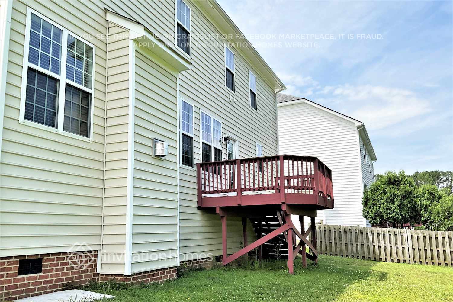 Building Photo - 4017 Song Sparrow Dr