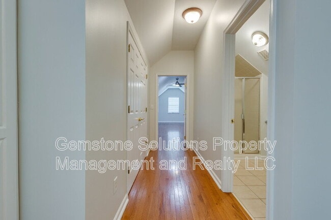 Building Photo - 756 Rolling Fork Dr
