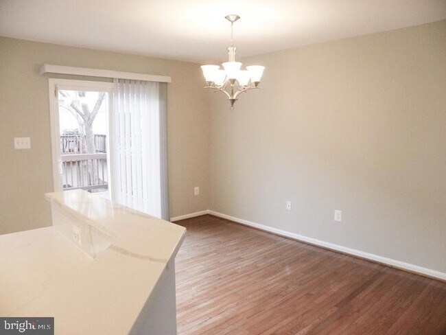 Building Photo - 14311 Newbern Loop