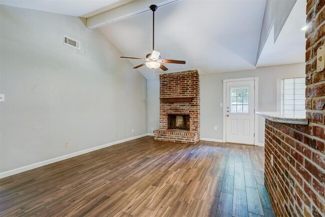 Building Photo - 10622 Sapling Way