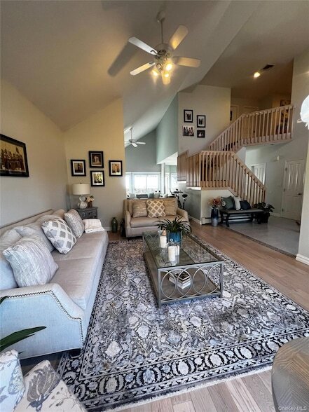 Building Photo - 6 Kara Ct