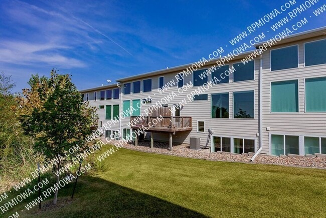 Building Photo - 1508 Mocking Bird Ln