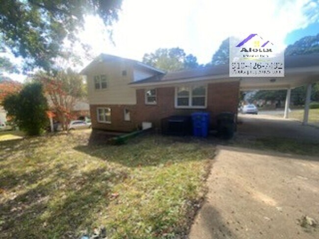 Building Photo - 6114 Regis Ct