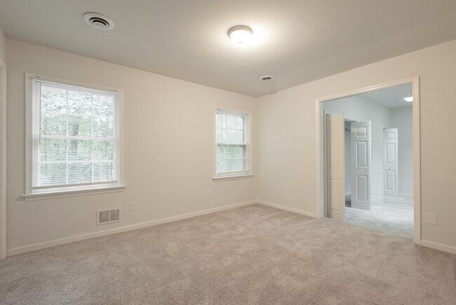 Building Photo - Charming 3 Bedroom Single-Family Home for Rent in Chester!