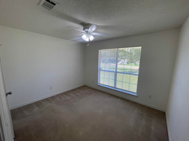 Building Photo - 6655 Bryant Rd