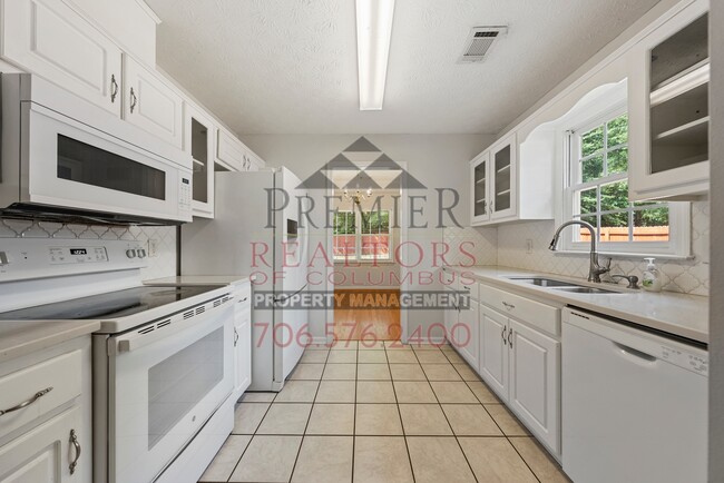 Building Photo - 30 Sugar Mill Ct