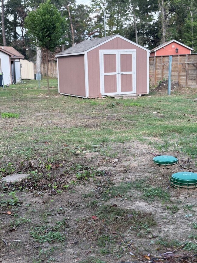 Building Photo - 24930 Plantation Estates Ave