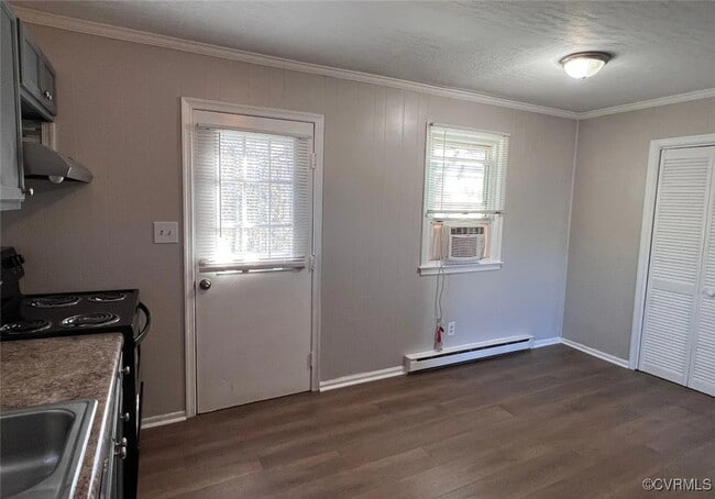Building Photo - 20507 Hickory Ct