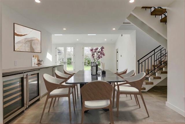 Building Photo - 2045 Marydale Rd