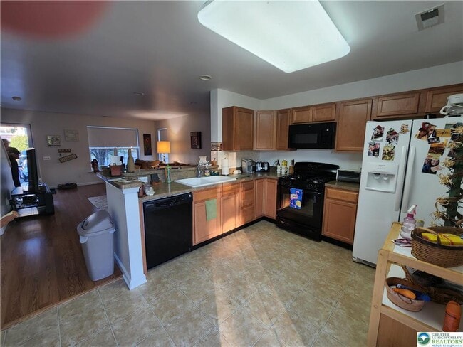 Building Photo - 1536 Artisan Ct