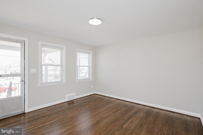 Building Photo - 72 Stemmers Run Rd
