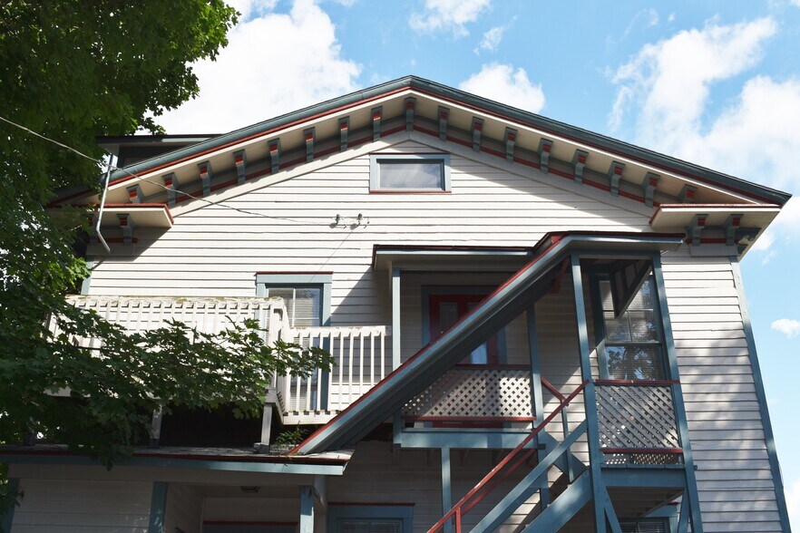 463 W. Church Rear Entry - 463 W Church St