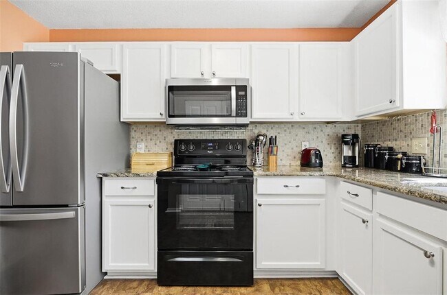 Building Photo - 96 Ullian Trail