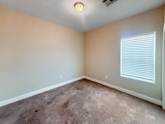 Building Photo - 4820 W Steel Driver Rd