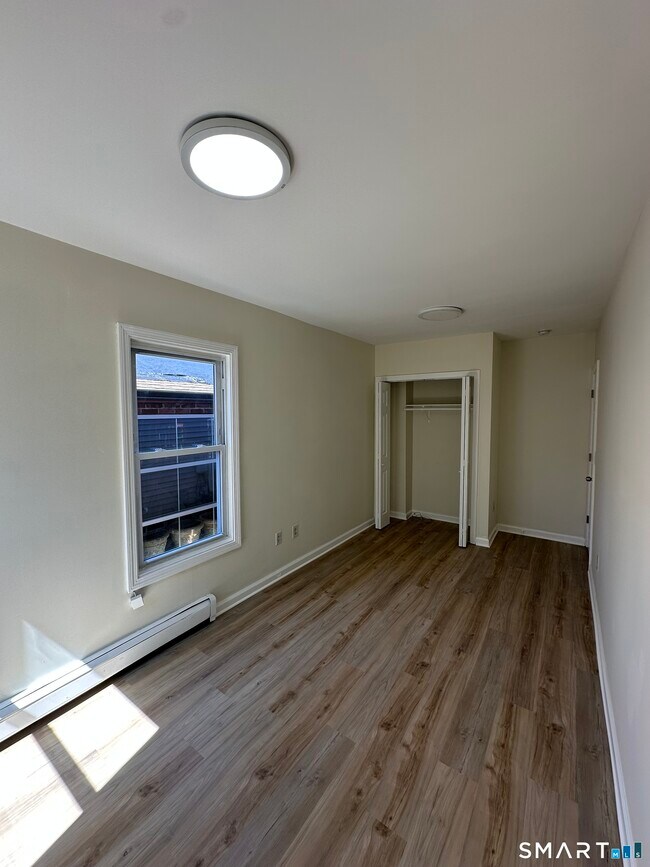 Building Photo - 42 Jefferson Ave