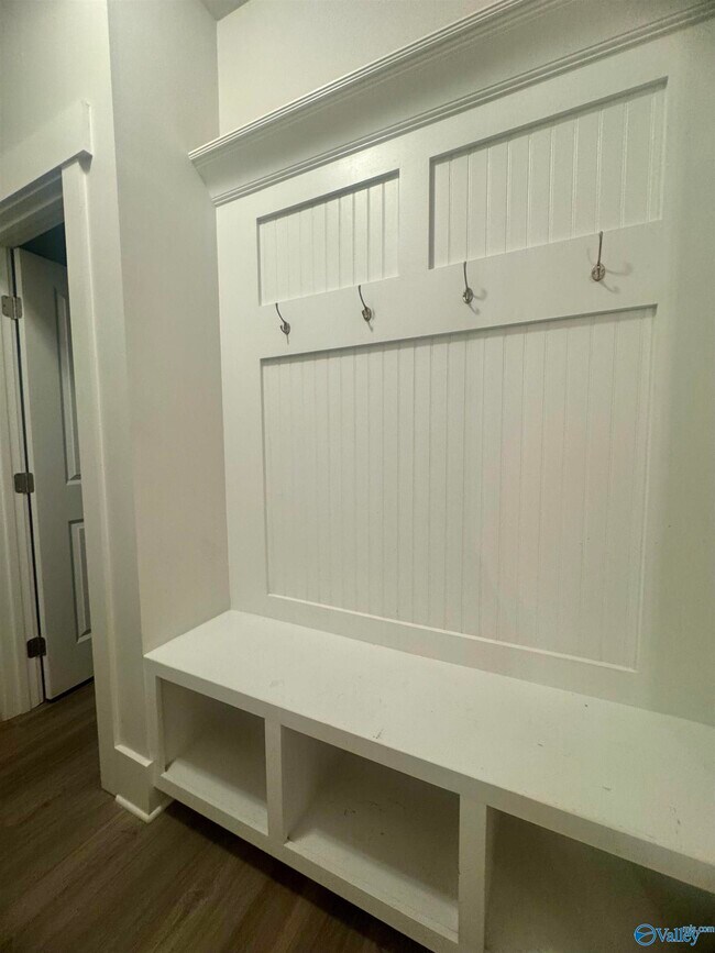 Building Photo - 9133 Monteagle Blvd SE